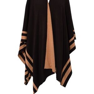 Lauren Ralph Lauren
Jet Setter Reversible Ruana